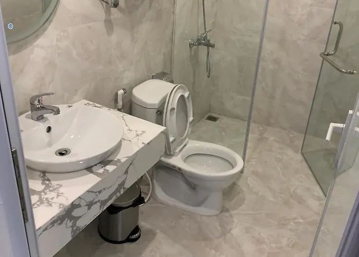 Hometel Gia Hung Khang Aparthotel Hạ Long