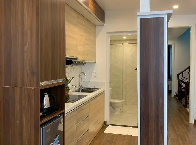 Hometel Gia Hung Khang Aparthotel Hạ Long
